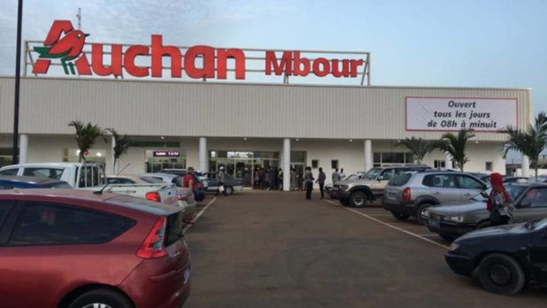 SENEGAL- L’UNACOIS appelle à la mobilisation pour que ‘’Auchan dégage’’ SENEGAL- L’UNACOIS appelle à la mobilisation pour que ‘’Auchan dégage’’