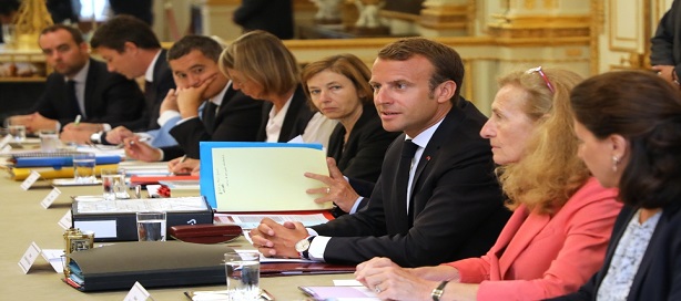 Emmanuel Macron en conseil des ministres Emmanuel Macron en conseil des ministres