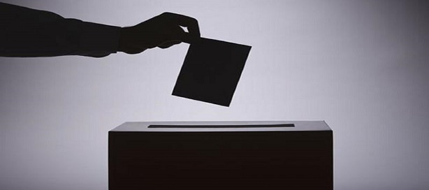 Les plus grands producteurs africains de pétrole se rendent aux urnes. Les plus grands producteurs africains de pétrole se rendent aux urnes.