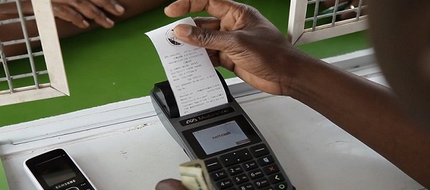 En Afrique subsaharienne, il y a plus de comptes mobile que de comptes bancaires. En Afrique subsaharienne, il y a plus de comptes mobile que de comptes bancaires.