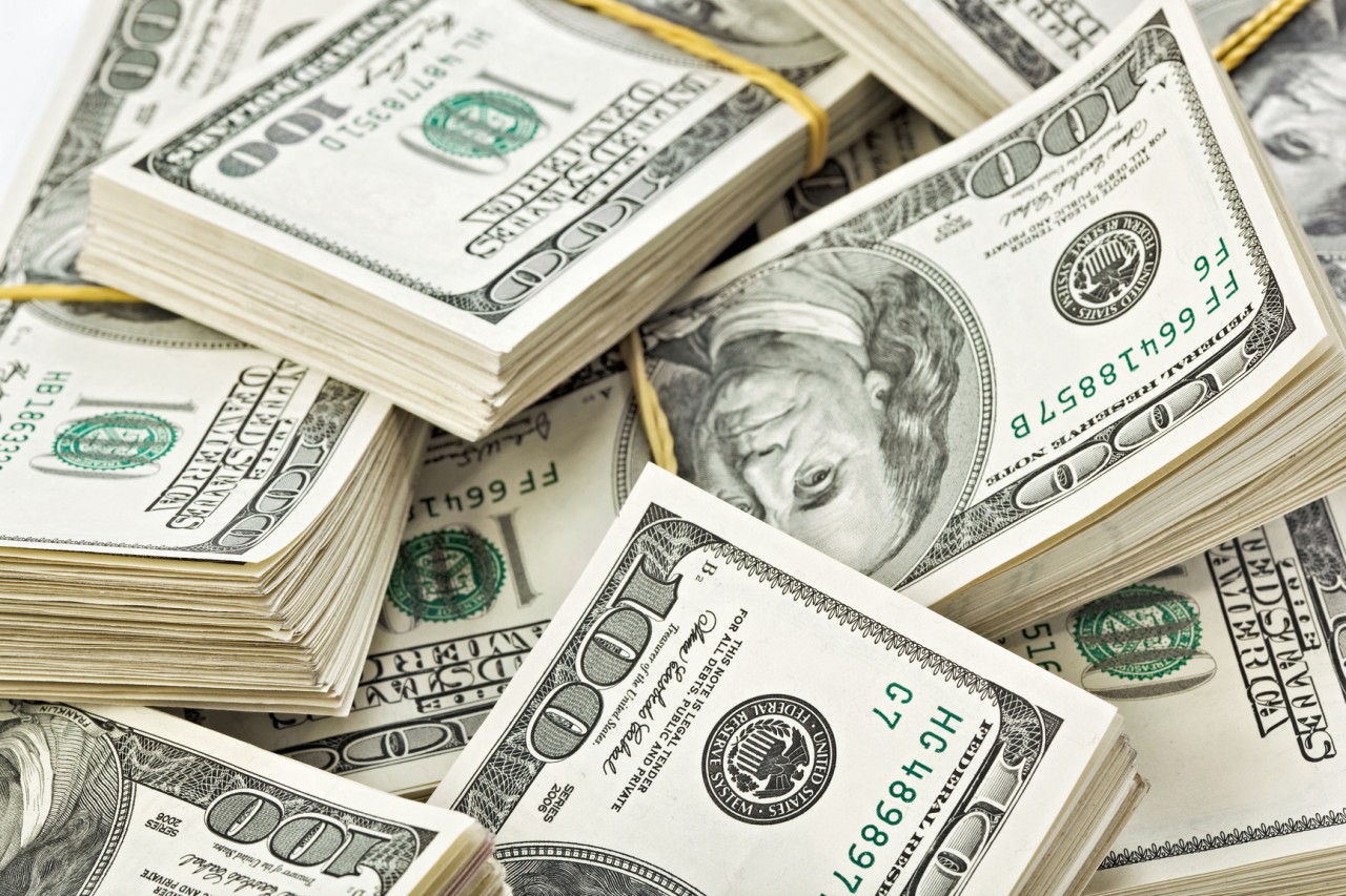 Les 5 hommes les plus riches du 20e siècle valent 3 fois plus que les 5 meilleurs milliardaires d'aujourd'hui