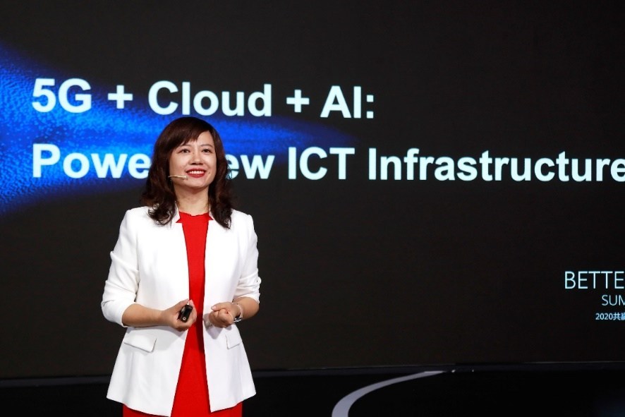 Jacqueline Shi, présidente du département International Cloud & AI Business de Huawei Jacqueline Shi, présidente du département International Cloud & AI Business de Huawei