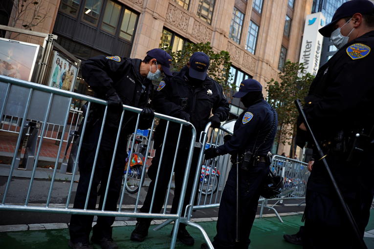 Nouriel Roubini : «l’Amérique est le nouveau centre de l’instabilité mondiale.» Nouriel Roubini : «l’Amérique est le nouveau centre de l’instabilité mondiale.»