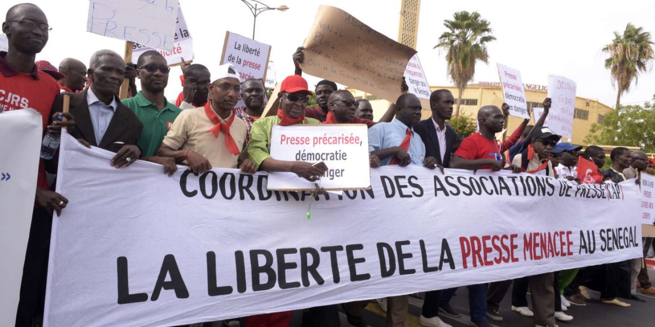 Édito – Liberté de la presse menacée : le monstre sous d’autres formats