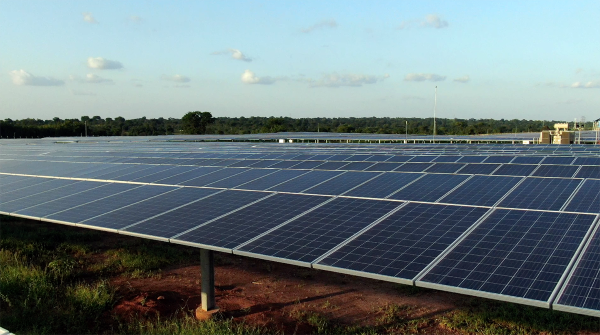 Le Togo inaugure une centrale solaire de 50 MW financée dans le cadre de la facilité IRENA-ADFD Le Togo inaugure une centrale solaire de 50 MW financée dans le cadre de la facilité IRENA-ADFD