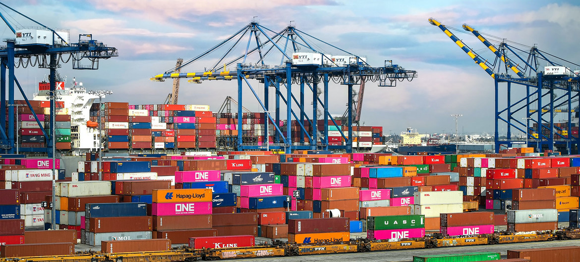 commerce mondial des marchandises: ce que dit le manuel de statistiques 2021 de la conférence des nations unies pour le commerce et le développement-cnuced
