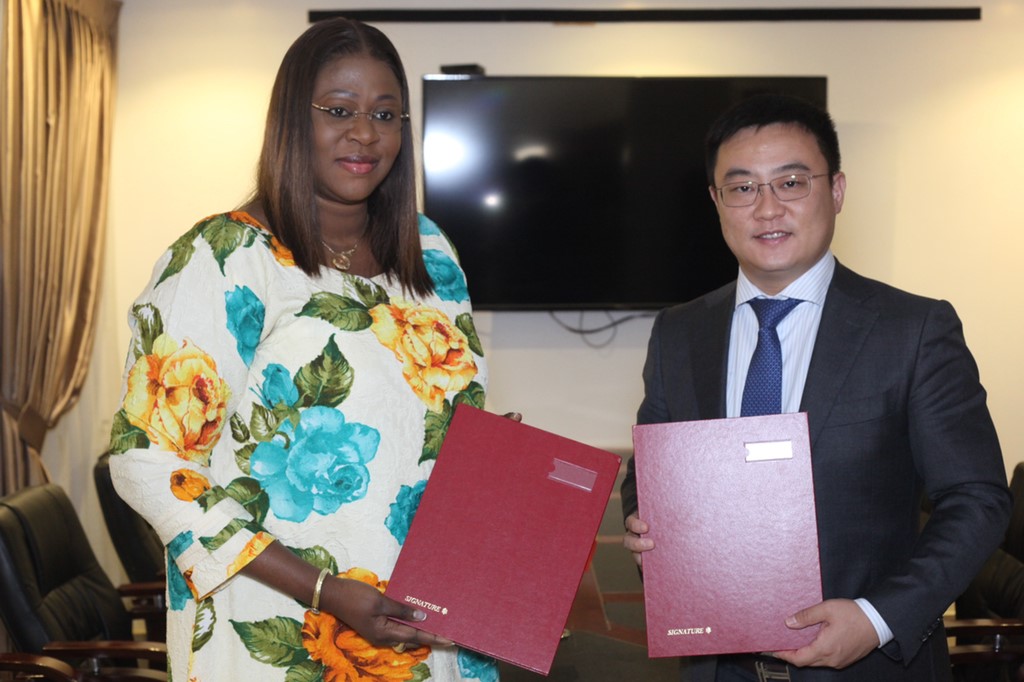 Signature d’un protocole d’accord entre Huawei et le Ministère de la jeunesse sénégalais pour favoriser l’inclusion numérique Signature d’un protocole d’accord entre Huawei et le Ministère de la jeunesse sénégalais pour favoriser l’inclusion numérique