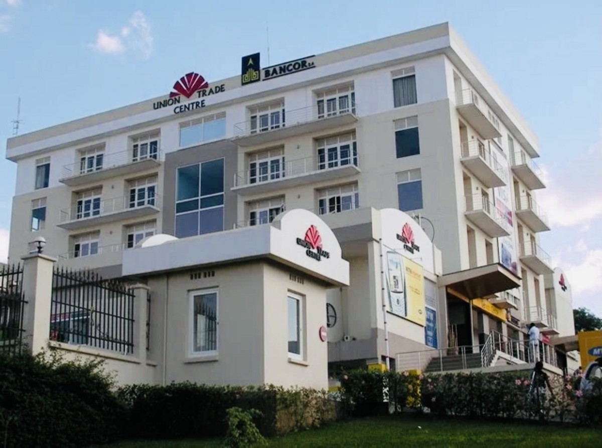 rwanda : la saisie et la vente aux enchères par le gouvernement de son centre commercial union trade centre jugées illégales rwanda : la saisie et la vente aux enchères par le gouvernement de son centre commercial union trade centre jugées illégales