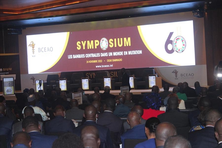 sénégal : les gouverneurs de banques centrales de l'uemoa se penchent sur les défis qui se posent dans un monde en mutation sénégal : les gouverneurs de banques centrales de l'uemoa se penchent sur les défis qui se posent dans un monde en mutation