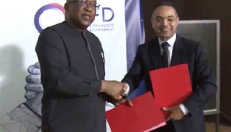 sénégal : la banque nationale pour le développement, bnde, s'endette auprès de l'agence française de développement, afd, pour relever trois grands défis majeurs sénégal : la banque nationale pour le développement, bnde, s'endette auprès de l'agence française de développement, afd, pour relever trois grands défis majeurs