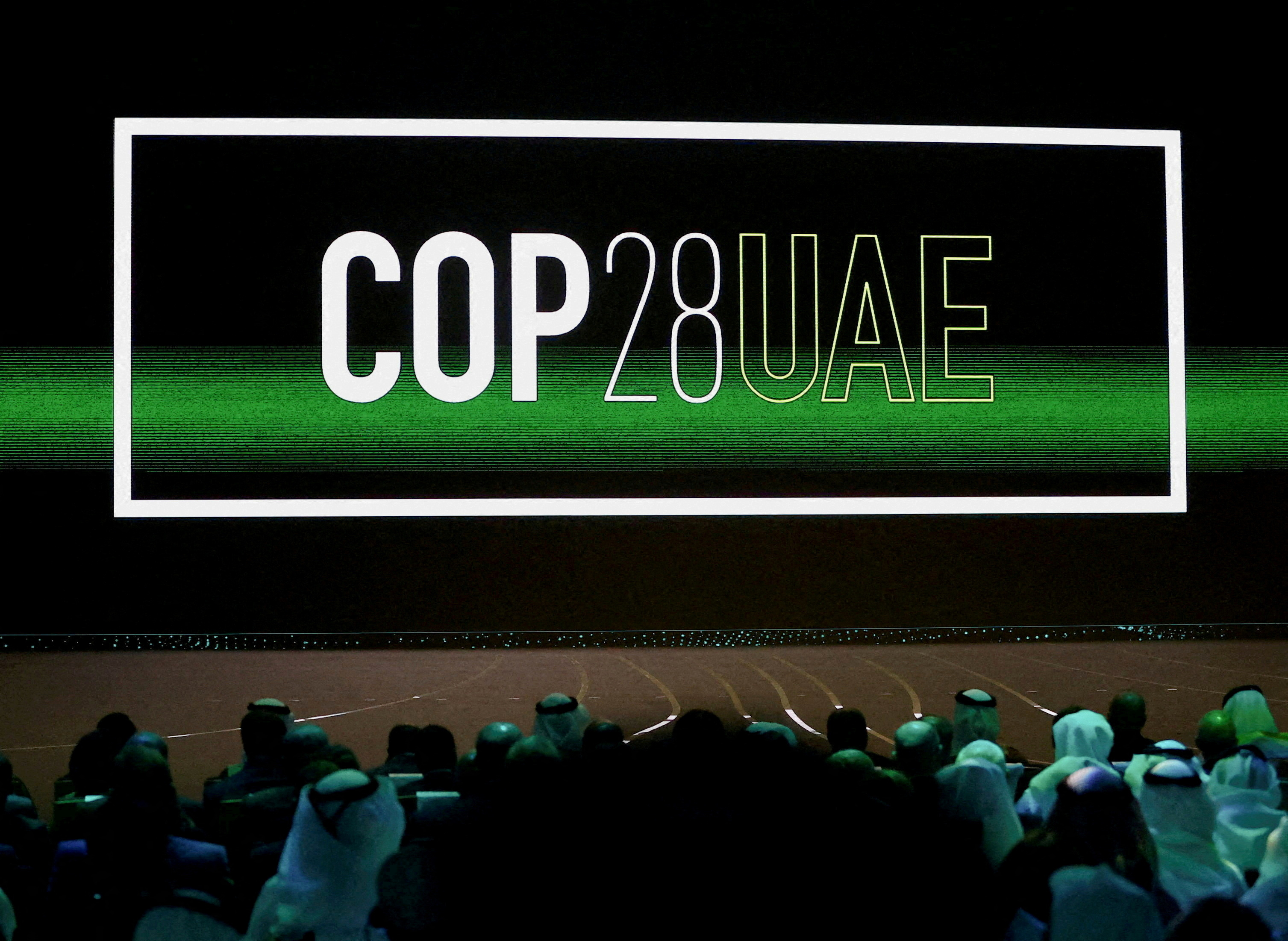 la cop28 de l'onu, l'irena et la global renewables alliance présentent une feuille de route lors de la pré-COP pour accélérer la transition énergétique en triplant l'énergie renouvelable et en doublant l'efficacité énergétique d'ici 2030 la cop28 de l'onu, l'irena et la global renewables alliance présentent une feuille de route lors de la pré-COP pour accélérer la transition énergétique en triplant l'énergie renouvelable et en doublant l'efficacité énergétique d'ici 2030