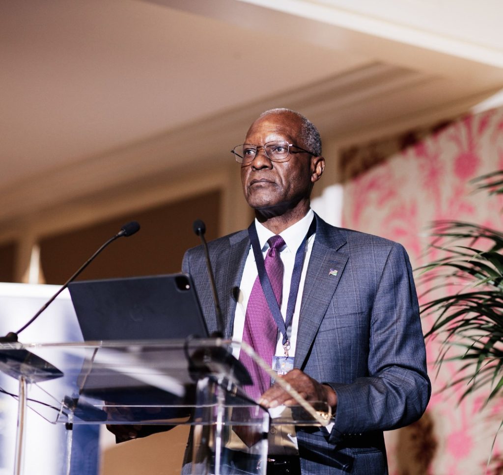 Tom Alweendo, ministre des Mines et de l'Energie de la Namibie Tom Alweendo, ministre des Mines et de l'Energie de la Namibie