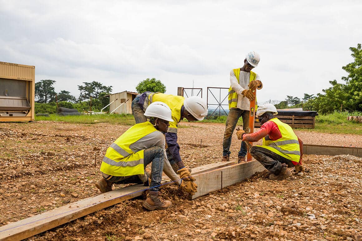 Perseus Mining (ASX : PRU) a annoncé avoir pris la décision finale d'investir dans le projet aurifère Nyanzaga en Tanzanie. Perseus Mining (ASX : PRU) a annoncé avoir pris la décision finale d'investir dans le projet aurifère Nyanzaga en Tanzanie.