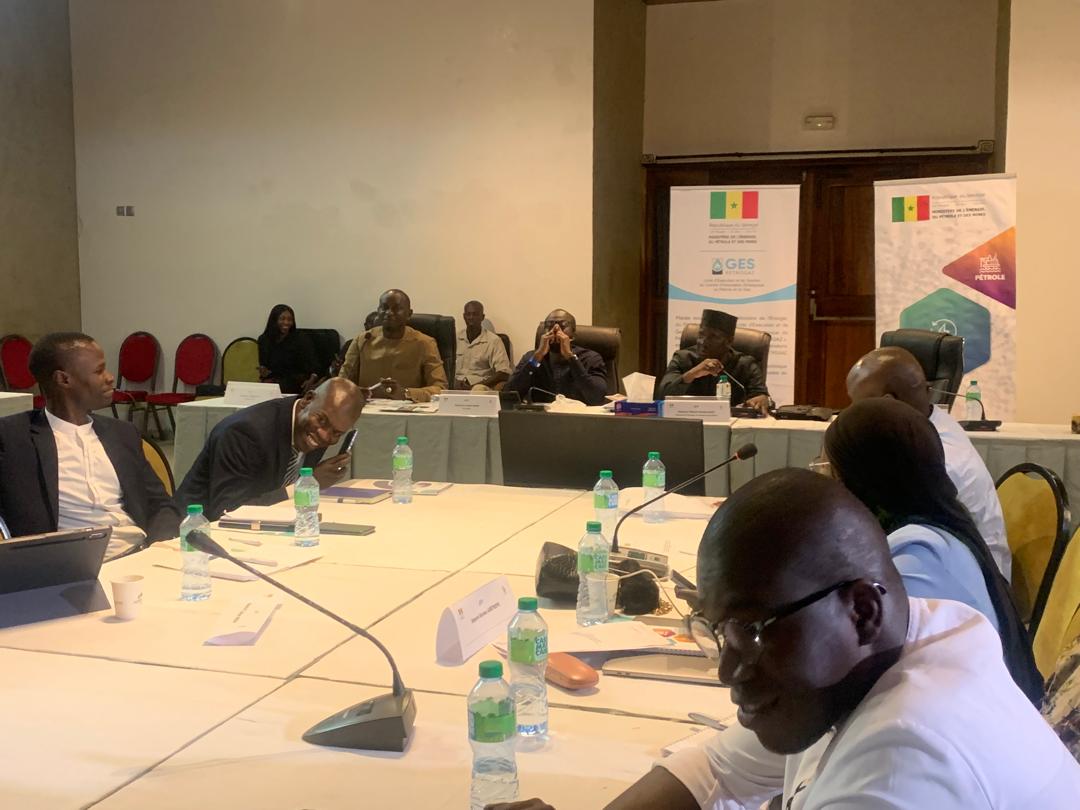 Dans le cadre de la promotion de la transparence et la gouvernance des ressources extractives, la tutelle s’est dévoilée devant la presse. Dans le cadre de la promotion de la transparence et la gouvernance des ressources extractives, la tutelle s’est dévoilée devant la presse.