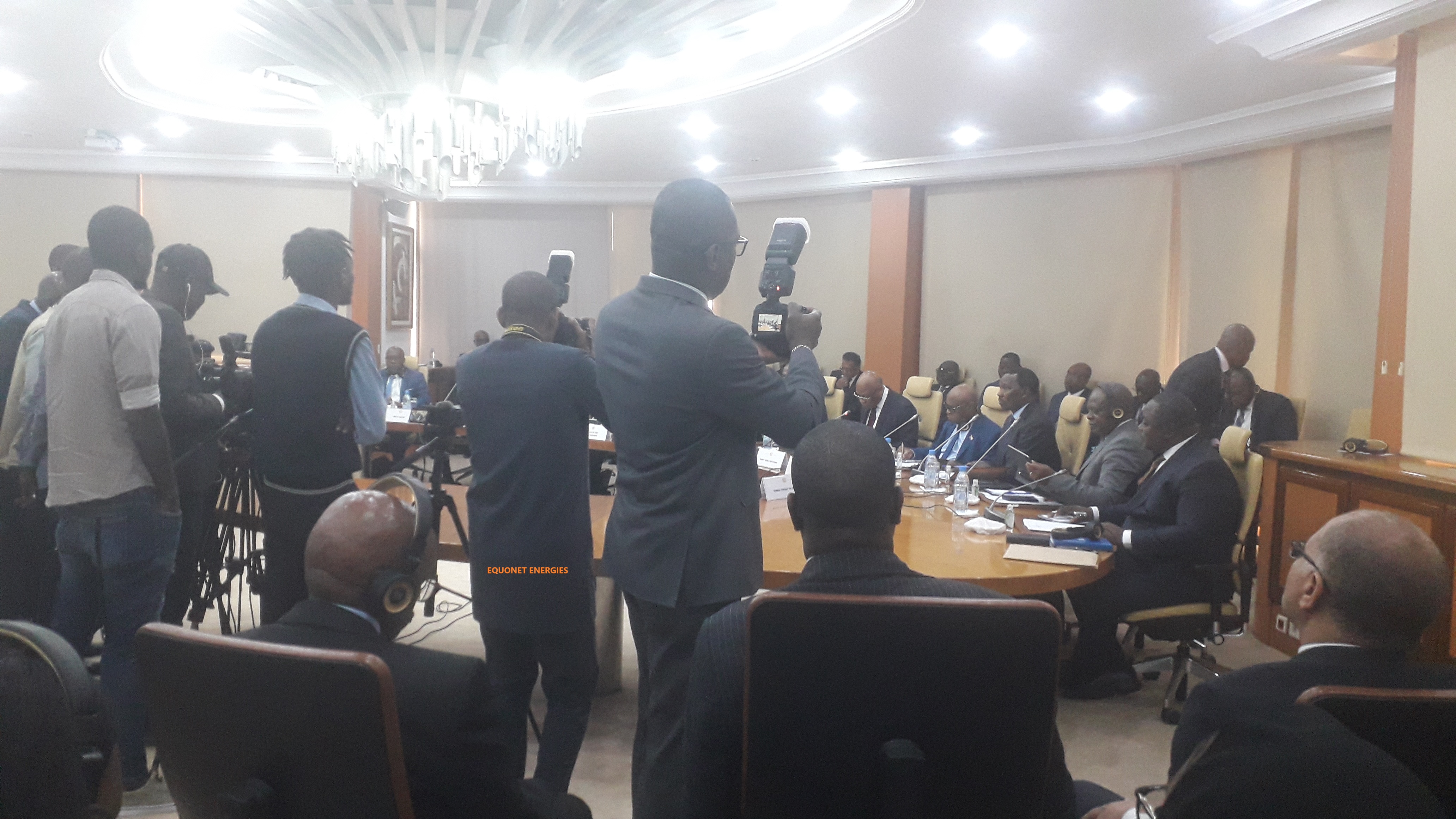 Après Maurice, les gouverneurs de l'ABCA se sont réunis à Dakar pour évaluer la mise en oeuvre des décisions prises par leur conseil en 2024 parmi lesquels figure en première ligne le projet de statuts de l'IMA. Après Maurice, les gouverneurs de l'ABCA se sont réunis à Dakar pour évaluer la mise en oeuvre des décisions prises par leur conseil en 2024 parmi lesquels figure en première ligne le projet de statuts de l'IMA.