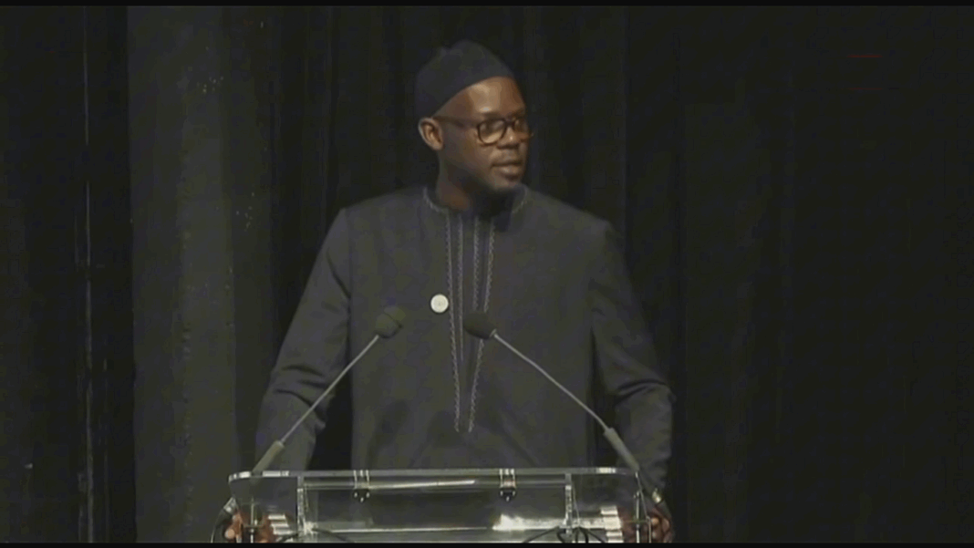 Serigne Abdoul Hamid SY, Président de la CEZAT, lors de son allocution à la Conférence de Paris sur le thème « Face aux extrèmes guérir le monde par le dialogue des cultures et des religions ». Serigne Abdoul Hamid SY, Président de la CEZAT, lors de son allocution à la Conférence de Paris sur le thème « Face aux extrèmes guérir le monde par le dialogue des cultures et des religions ».