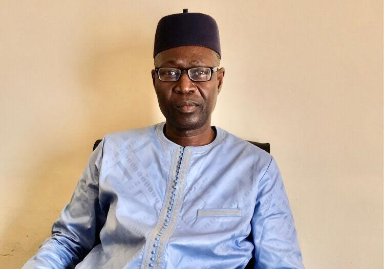 Le Pr Amath NDiaye, economiste enseignant-chercheur à la FASEG UCAD, donne un exemple concret illustrant la nature mutualisée et intégrée du marché UEMOA‑Titres, ainsi qu’un cas précis pour l’État ivoirien. Le Pr Amath NDiaye, economiste enseignant-chercheur à la FASEG UCAD, donne un exemple concret illustrant la nature mutualisée et intégrée du marché UEMOA‑Titres, ainsi qu’un cas précis pour l’État ivoirien.