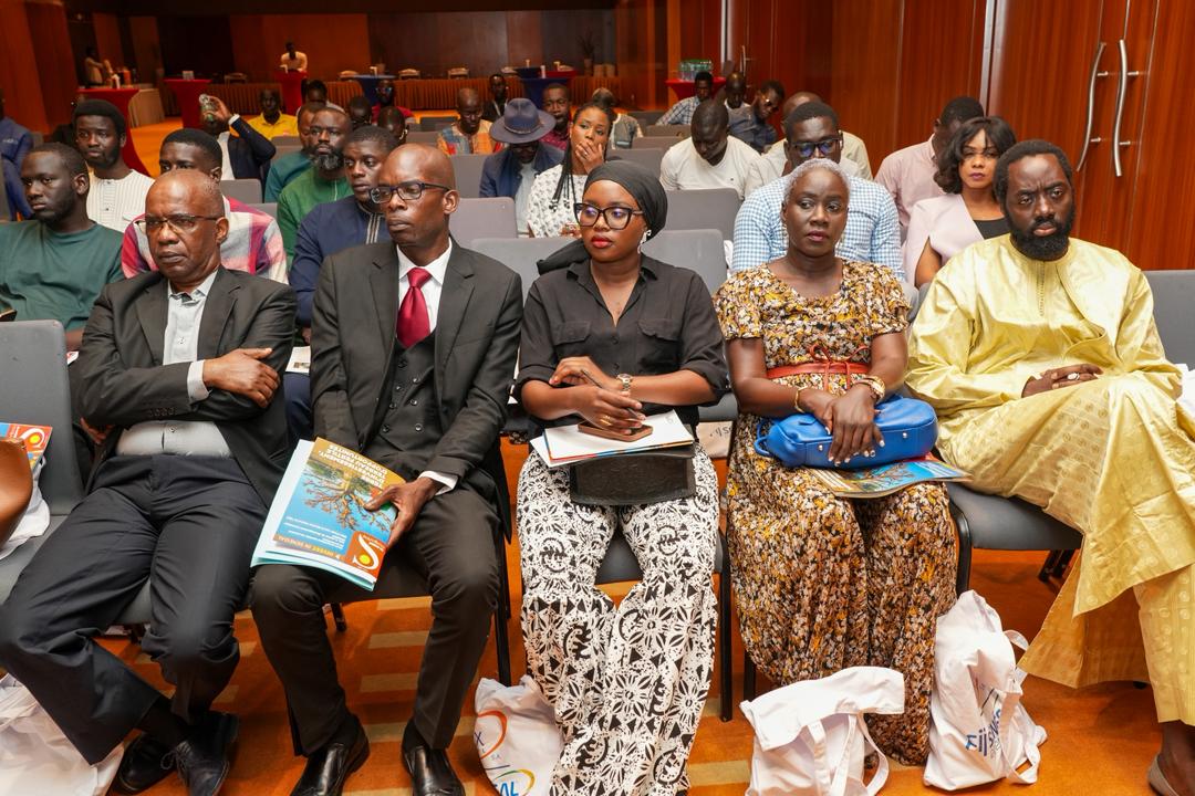 Les participants à la rencontre APIX et Presse. Les participants à la rencontre APIX et Presse.