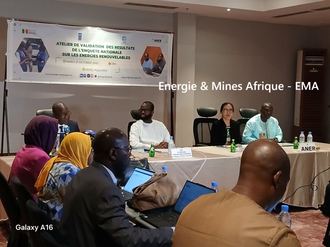 Le secrétaire général du MEPM, Cheikh Niane (en caftan blanc), a tenu un discours dense qui marque un jalon dans la structuration du secteur et la consolidation des ambitions climatiques du Sénégal. Le secrétaire général du MEPM, Cheikh Niane (en caftan blanc), a tenu un discours dense qui marque un jalon dans la structuration du secteur et la consolidation des ambitions climatiques du Sénégal.