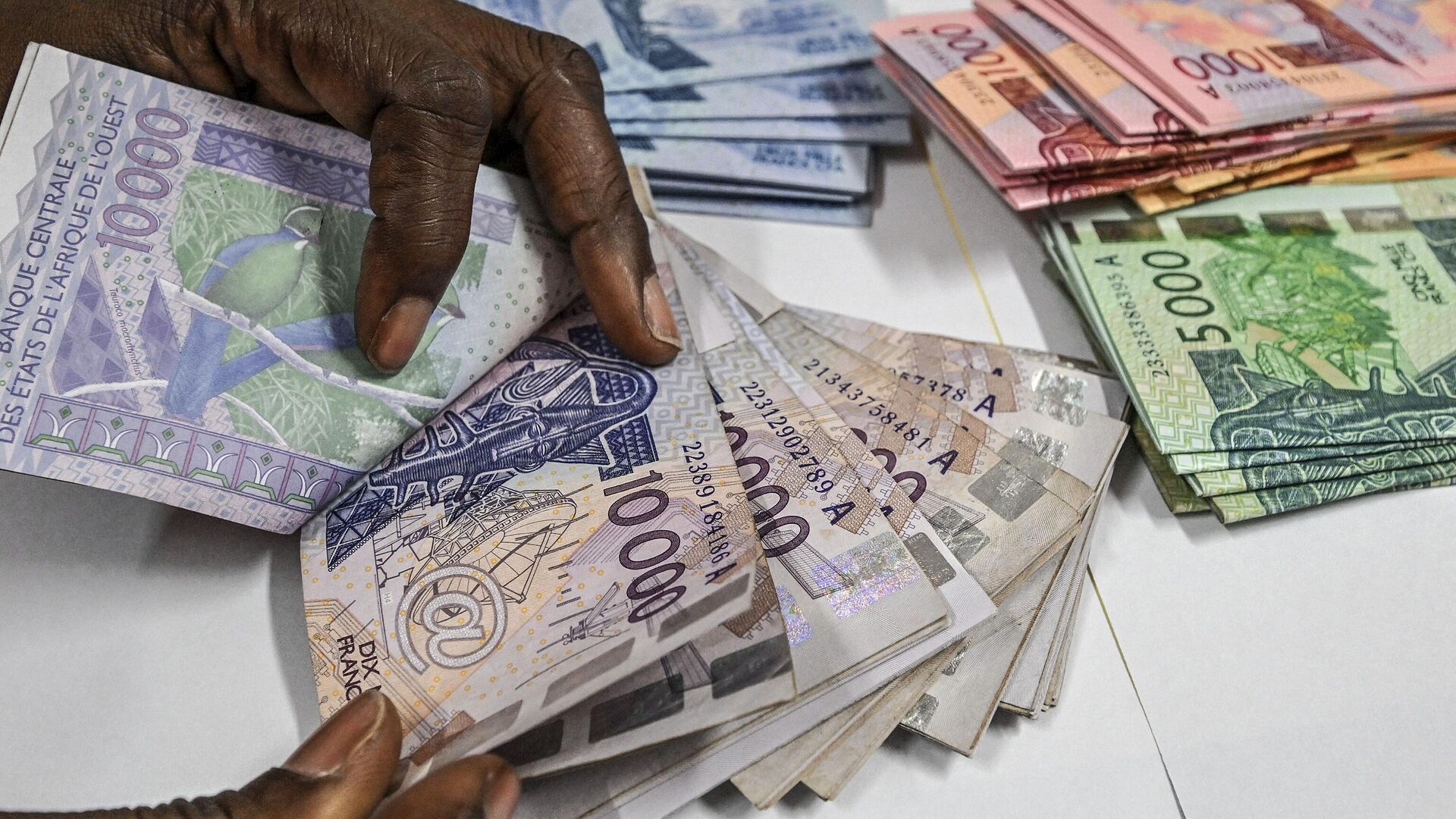 Sénégal : deux décrets pour muscler l’architecture nationale de lutte contre les flux financiers illicites Sénégal : deux décrets pour muscler l’architecture nationale de lutte contre les flux financiers illicites