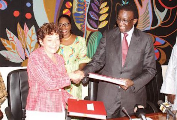 Sénégal : crédit de 54,9 millions d’euros de la Banque Mondiale pour les TIC et l’énergie