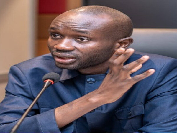 Le Dr Moustapha Fall, a encore démontré son talent d’expert des bénéficiaires effectifs des sociétés extractives. 