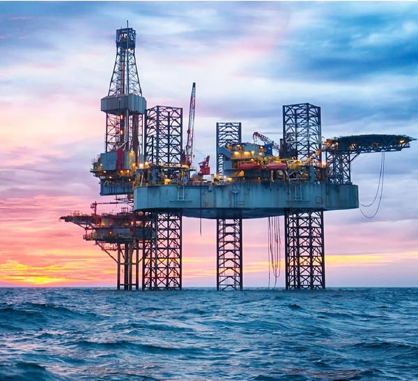 Mutation extractive : du minier dominant aux hydrocarbures émergents