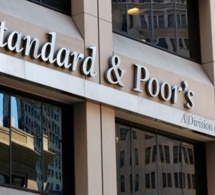  Standard and Poor's dégrade la note de l’Afrique du Sud.