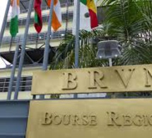 La BRVM termine en quasi-équilibre
