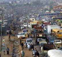 ​La pollution de l’air tue près d’un million d’Africains chaque année, selon l’OMS