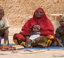 Présentation de l’ouvrage intitulé «Les filets Sociaux en Afrique – Comment réaliser leur potentiel ?» Présentation de l’ouvrage intitulé «Les filets Sociaux en Afrique – Comment réaliser leur potentiel ?»