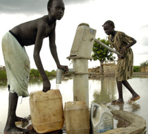 Burundi : vers une stratégie nationale d’accès durable à l'eau potable pour toute la communauté Burundi : vers une stratégie nationale d’accès durable à l'eau potable pour toute la communauté
