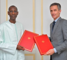 Initiative de suspension du service de la dette: le Sénégal et la France signent un nouvel accord de 13, 7 milliards de FCFA Initiative de suspension du service de la dette: le Sénégal et la France signent un nouvel accord de 13, 7 milliards de FCFA