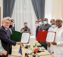 Sénégal-Europe: signature d'une convention de financement pour construire une usine de vaccins contre covid19 Sénégal-Europe: signature d'une convention de financement pour construire une usine de vaccins contre covid19