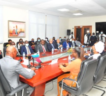 emplois, transformation économique et relance : signature de conventions de garantie entre le fongip et les banques pour la mise en œuvre du projet emplois, transformation économique et relance : signature de conventions de garantie entre le fongip et les banques pour la mise en œuvre du projet