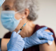 la plupart des travailleurs soutiennent les mandats de vaccins et de masques pour le lieu de travail, selon une enquête mondiale la plupart des travailleurs soutiennent les mandats de vaccins et de masques pour le lieu de travail, selon une enquête mondiale