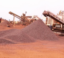 le ministre chargé du suivi du plan sénégal émergent relève le caractère limité du potentiel de création d'emplois dans le secteur extractif sénégalais
