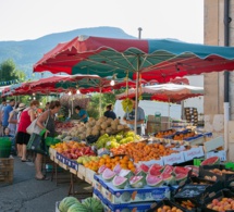 les indicateurs économiques signalent un ralentissement de la croissance en début d'année les indicateurs économiques signalent un ralentissement de la croissance en début d'année