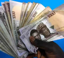 nigeria : nouvel effondrement de la valeur du naira, divisée par plus de 1 000 en cinquante ans nigeria : nouvel effondrement de la valeur du naira, divisée par plus de 1 000 en cinquante ans