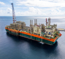 projet gaz naturel liquéfié sénégal-mauritanie : arrivée définitive de l'unité flottante de production, de stockage et de déchargement au sein du projet Grand Tortue Ahmeyim projet gaz naturel liquéfié sénégal-mauritanie : arrivée définitive de l'unité flottante de production, de stockage et de déchargement au sein du projet Grand Tortue Ahmeyim