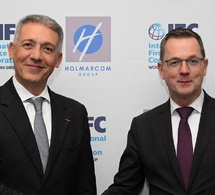 ifc et holmarcom élargissent leur partenariat pour renforcer l’accès au financement et à l’assurance en afrique