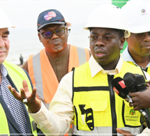 Le projet de loi de finances 2026 du Sénégal trace l'ambition d’une transformation systémique, portée par le gaz domestique, l’accès universel à l’énergie et une nouvelle approche des ressources minières. Mais... Le projet de loi de finances 2026 du Sénégal trace l'ambition d’une transformation systémique, portée par le gaz domestique, l’accès universel à l’énergie et une nouvelle approche des ressources minières. Mais...